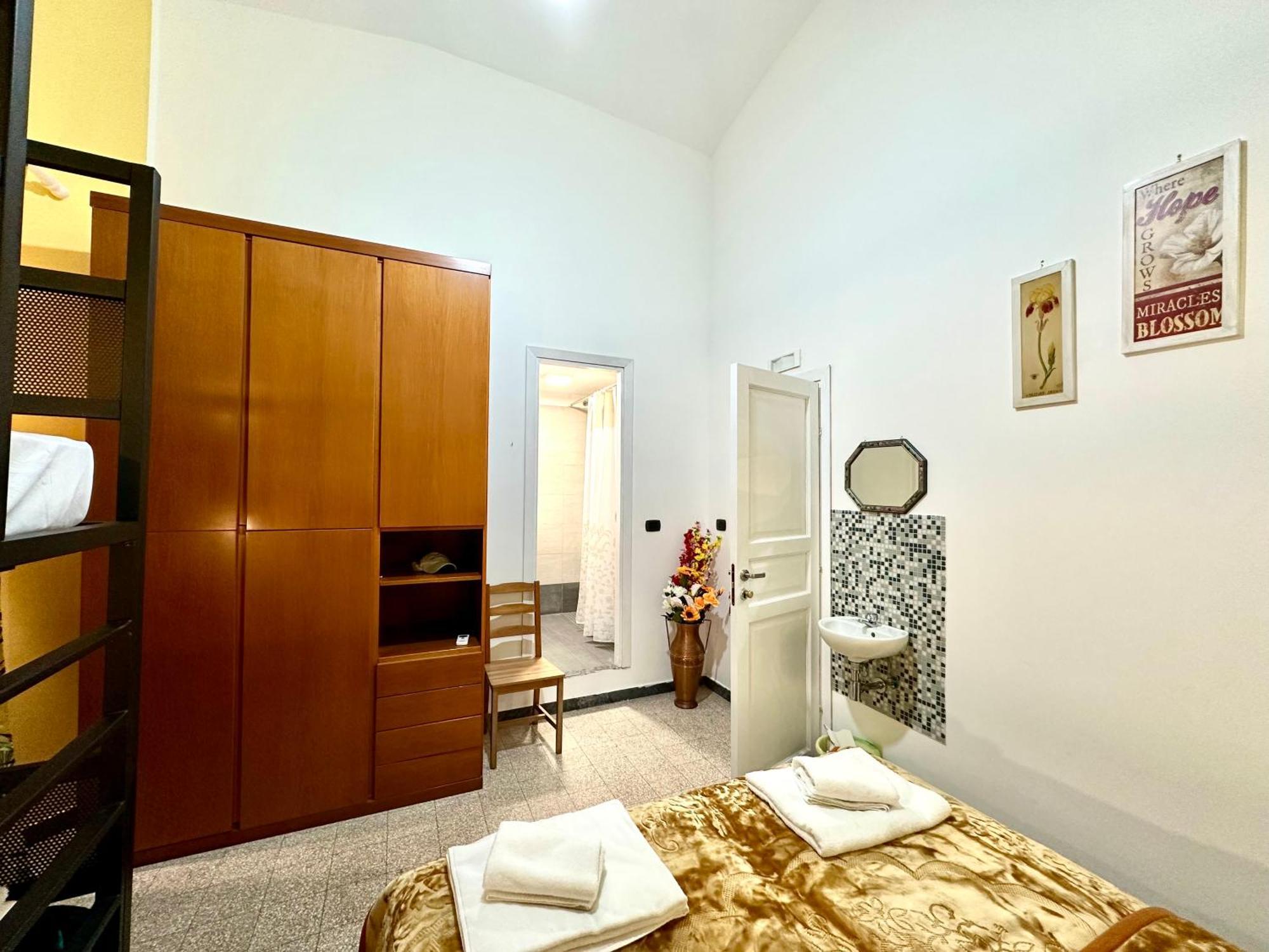 B&B Termini Colosseo Suite Rome Exterior photo